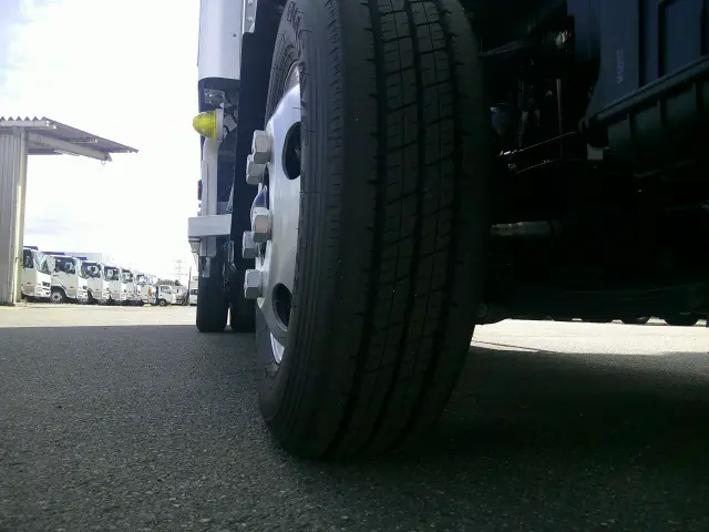 三菱 キャンター 2RG-FEAVO(2WD)の写真26
