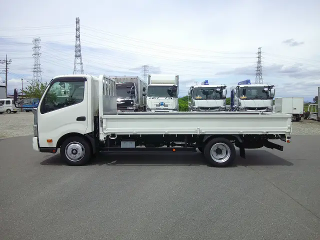 トヨタ ダイナ 2RG-XZU710の写真8