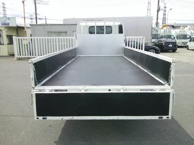 トヨタ ダイナ 2RG-XZU710の写真9