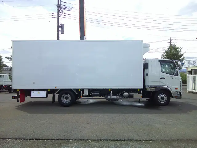 三菱 ファイター 2KG-FK65F(2WD)の写真4