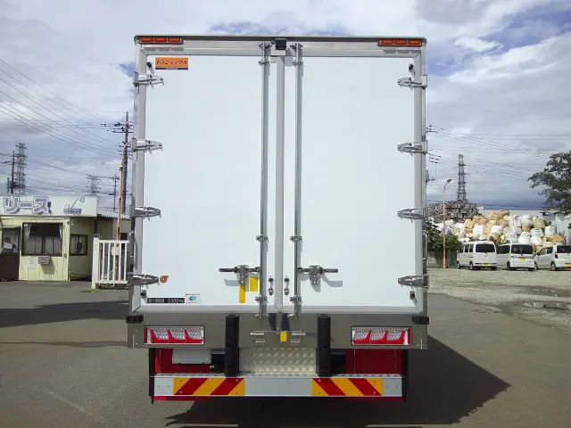 三菱 ファイター 2KG-FK65F(2WD)の写真6