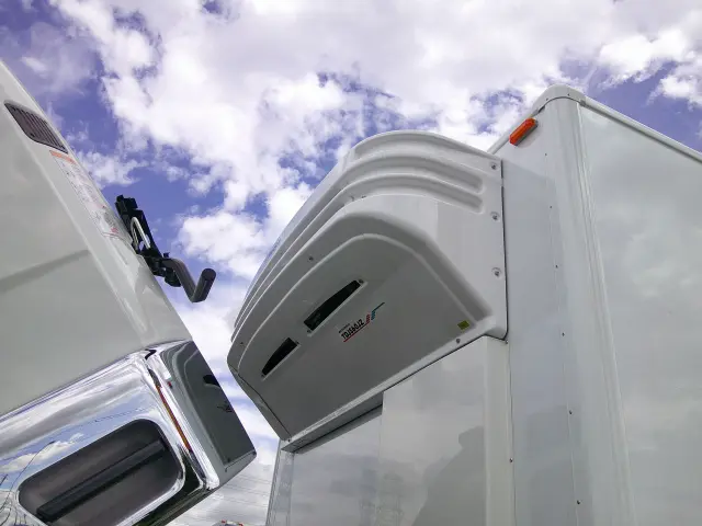 三菱 ファイター 2KG-FK65F(2WD)の写真16