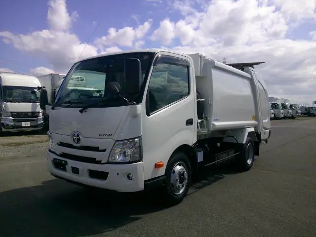 トヨタ ダイナ 2KG-XZU700A(2WD)の写真1
