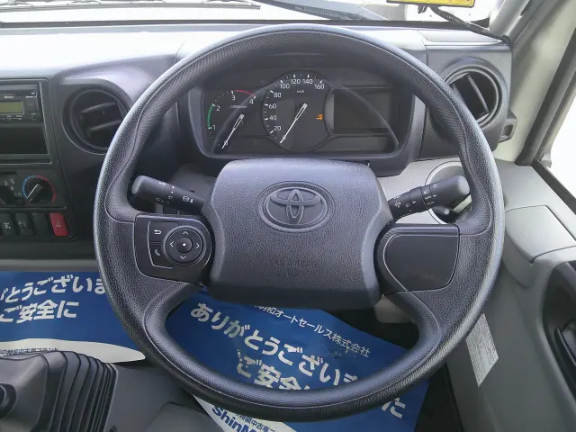 トヨタ ダイナ 2KG-XZU700A(2WD)の写真15