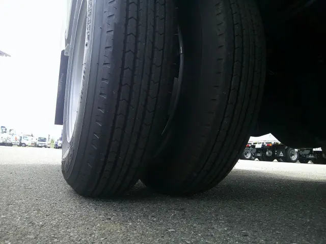 トヨタ ダイナ 2KG-XZU700A(2WD)の写真29