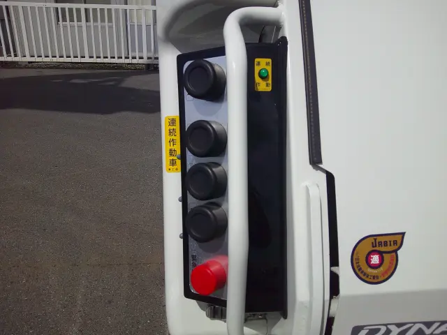 トヨタ ダイナ 2KG-XZU700A(2WD)の写真35