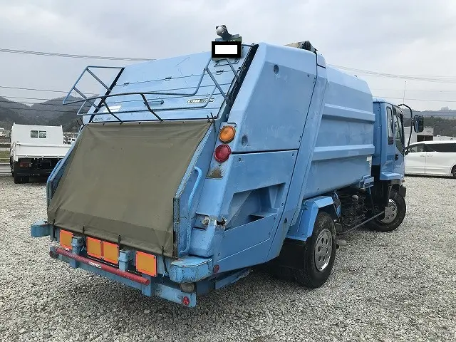 いすゞ フォワード KK-FRR35D4(2WD)の写真8