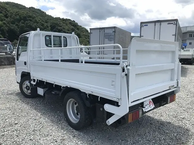 いすゞ エルフ PB-NKR81A(2WD)｜中古トラックなら【トラック市】