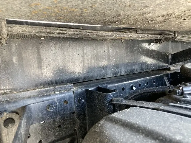 いすゞ エルフ BDG-NKR85N(2WD)の写真20