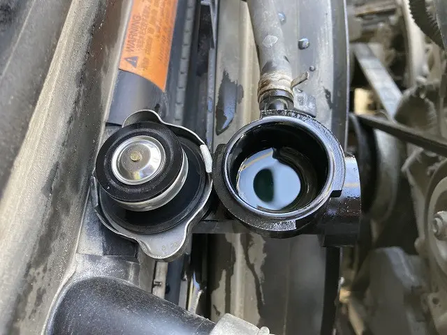 いすゞ エルフ BDG-NKR85N(2WD)の写真42