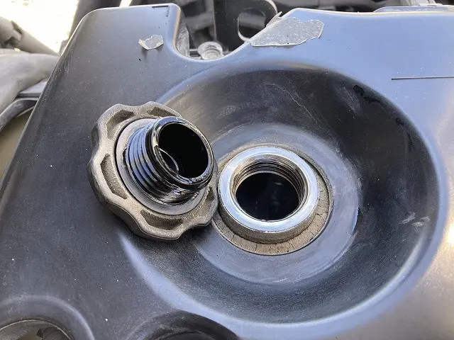 いすゞ エルフ BDG-NKR85N(2WD)の写真43