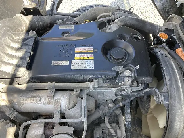 いすゞ エルフ BDG-NKR85N(2WD)の写真46