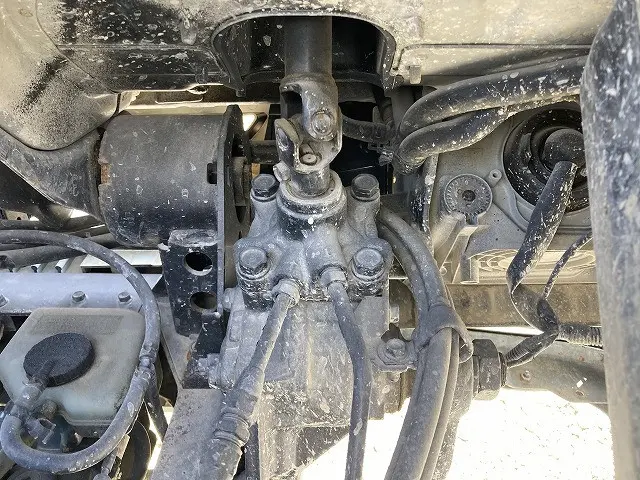 いすゞ エルフ BDG-NKR85N(2WD)の写真48