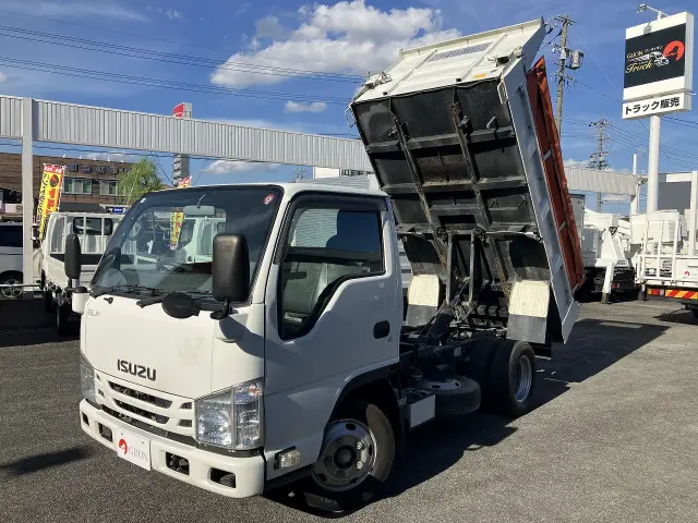 いすゞ エルフ TPG-NKR85AN(2WD)の写真1
