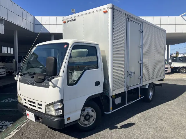いすゞ エルフ PB-NKR81AN(2WD)の写真1