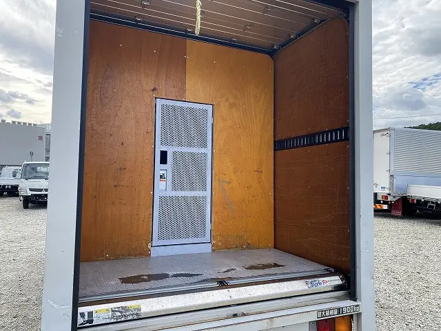 三菱 キャンター PA-FE72EV(2WD)の写真14