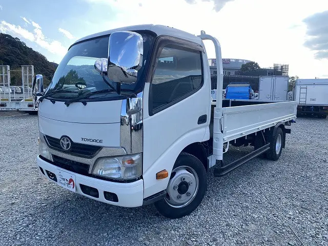 トヨタ トヨエース SKG-XZU650(2WD)の写真1