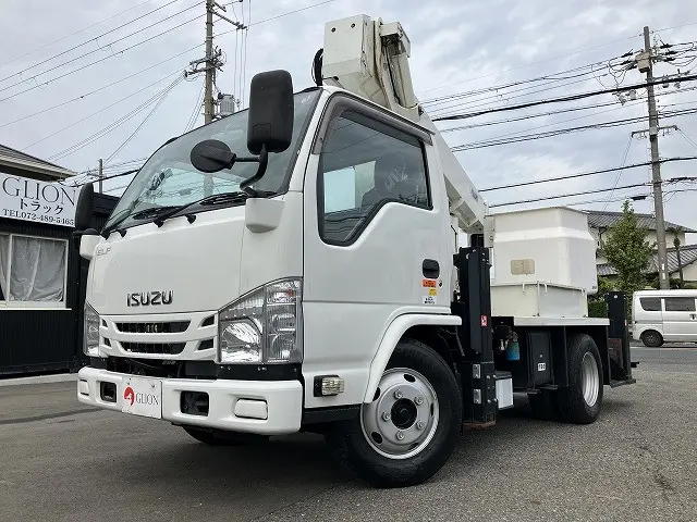 いすゞ エルフ TPG-NKR85N(2WD)の写真1