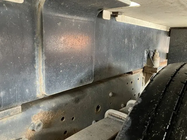 いすゞ エルフ TPG-NKR85N(2WD)の写真17