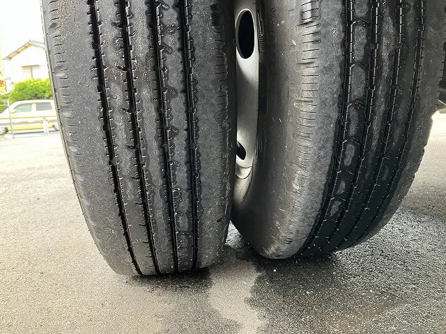 いすゞ エルフ TPG-NKR85N(2WD)の写真25