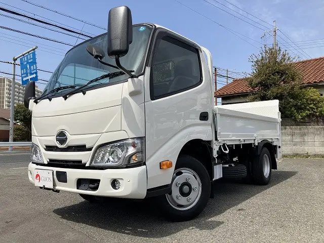 日野 デュトロ 2RG-XZC605M(2WD)の写真1