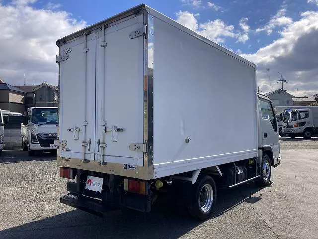 いすゞ エルフ TKG-NHR85AN(2WD)の写真8