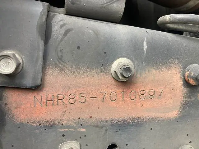 いすゞ エルフ TKG-NHR85AN(2WD)の写真14