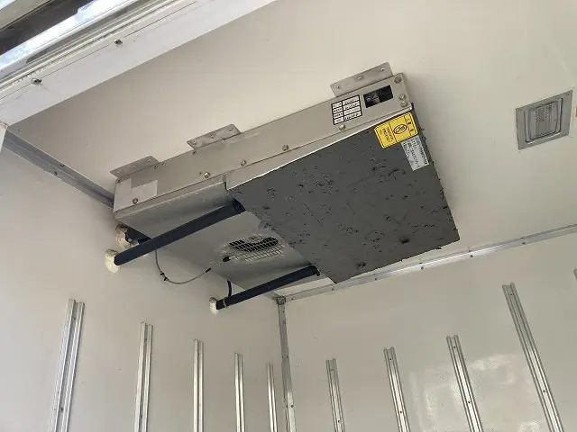 いすゞ エルフ TKG-NHR85AN(2WD)の写真29