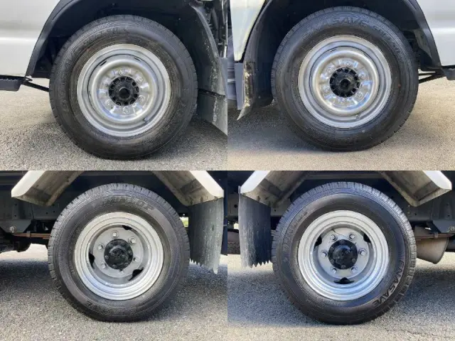 いすゞ エルフ TKG-NHR85AN(2WD)の写真36