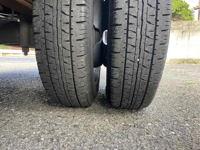 いすゞ エルフ TKG-NHR85AN(2WD)の写真40