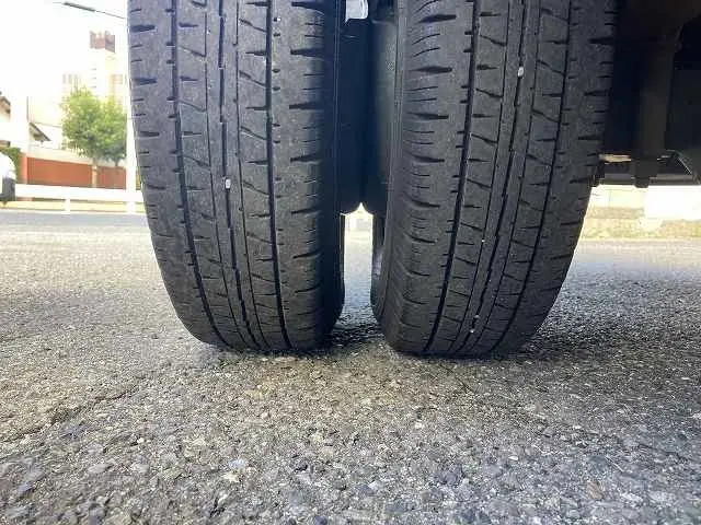 いすゞ エルフ TKG-NHR85AN(2WD)の写真41