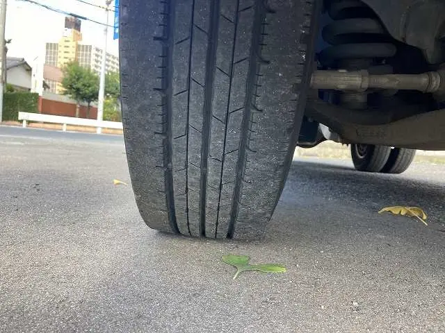 いすゞ エルフ TKG-NHR85AN(2WD)の写真42