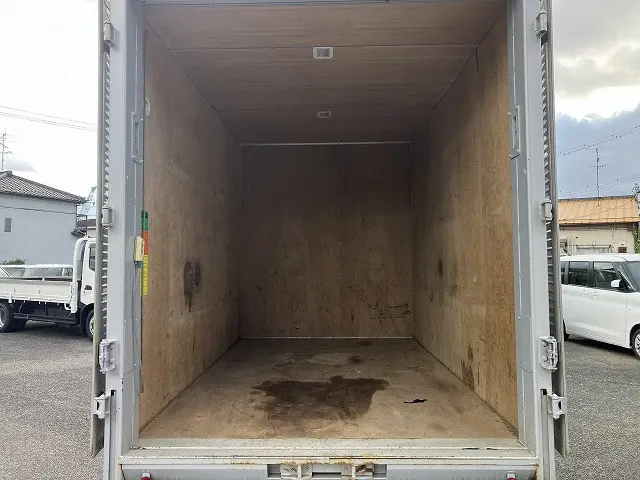 日産 アトラス TRG-FDA2W(4WD)の写真33