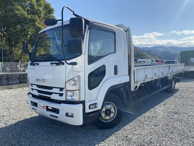いすゞ フォワード TKG-FRR90S2(2WD)の写真1