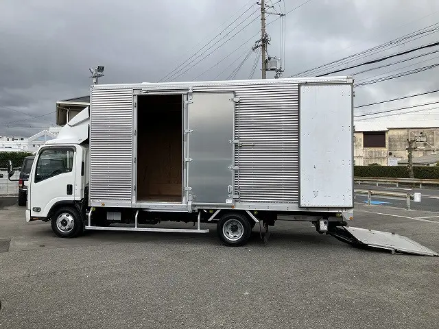 いすゞ エルフ 2RG-NPR88AN(2WD)の写真11