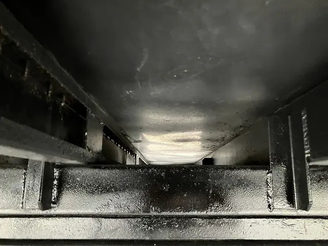 いすゞ エルフ 2RG-NPR88AN(2WD)の写真35