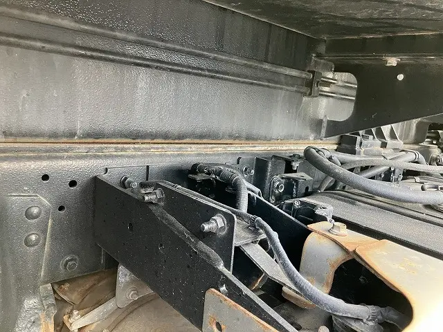 日野 デュトロ TKG-XZU675M(4WD)の写真24