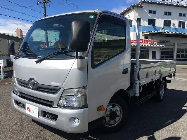 トヨタ ダイナ TKG-XZU700(2WD)の写真1