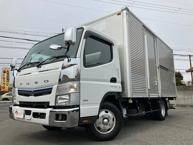 三菱 キャンター 2PG-FEB50(2WD)の写真1