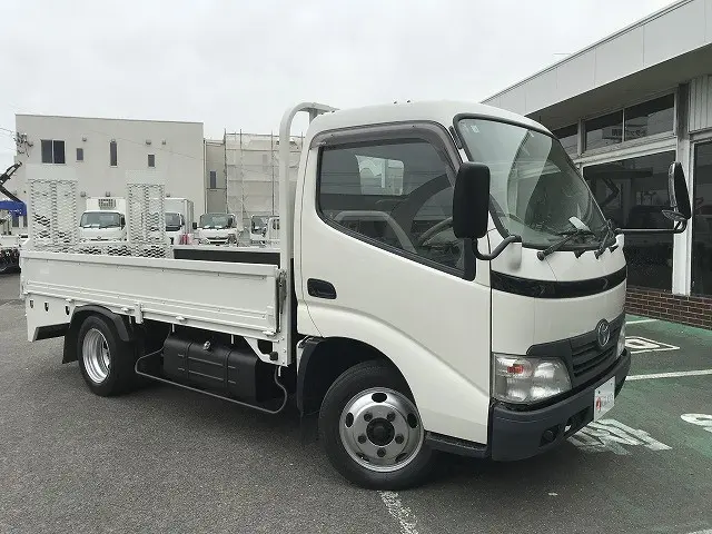 トヨタ ダイナ BKG-XZU538(2WD)の写真6