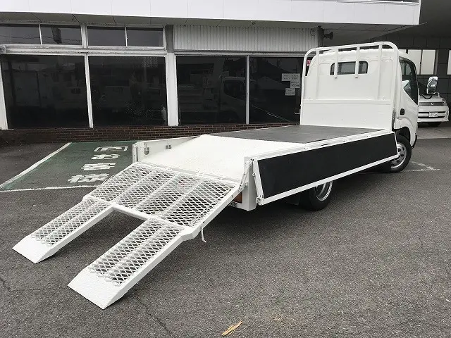 トヨタ ダイナ BKG-XZU538(2WD)の写真13