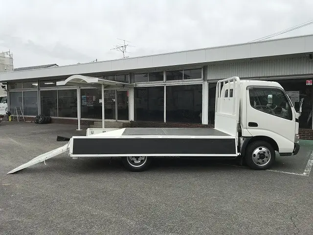 トヨタ ダイナ BKG-XZU538(2WD)の写真15