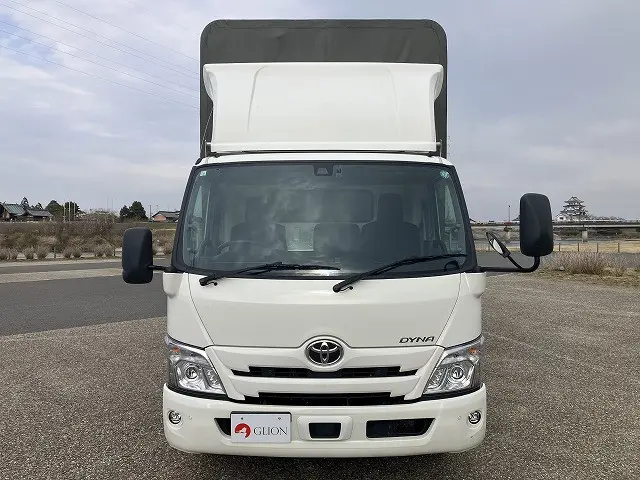トヨタ ダイナ 2PG-XZU722(2WD)の写真2