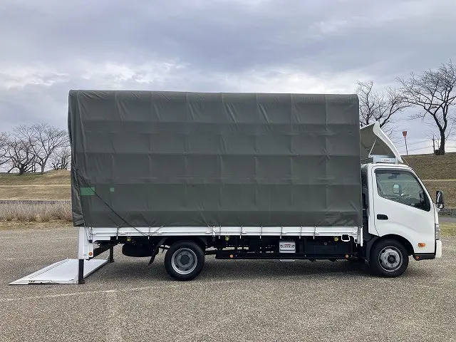 トヨタ ダイナ 2PG-XZU722(2WD)の写真12