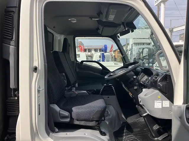 トヨタ ダイナ 2PG-XZU722(2WD)の写真30