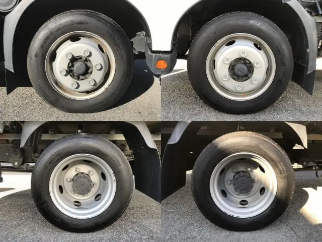 トヨタ ダイナ 2PG-XZU722(2WD)の写真39