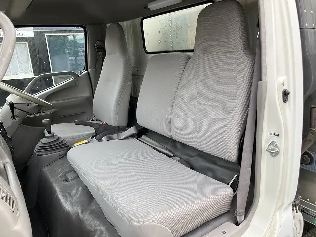 日野 デュトロ BDG-XZU414M(2WD)の写真46