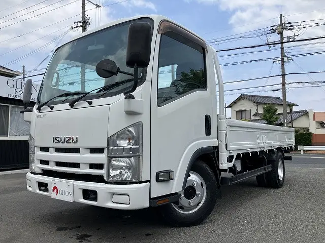 いすゞ エルフ TKG-NLR85AR(2WD)の写真1