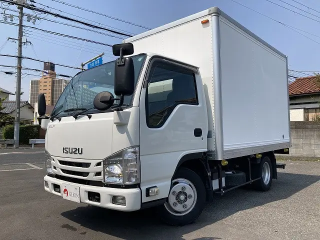 いすゞ エルフ 2RG-NJR88AN(2WD)の写真1