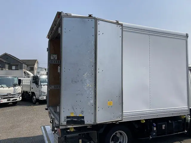 いすゞ エルフ 2RG-NJR88AN(2WD)の写真14